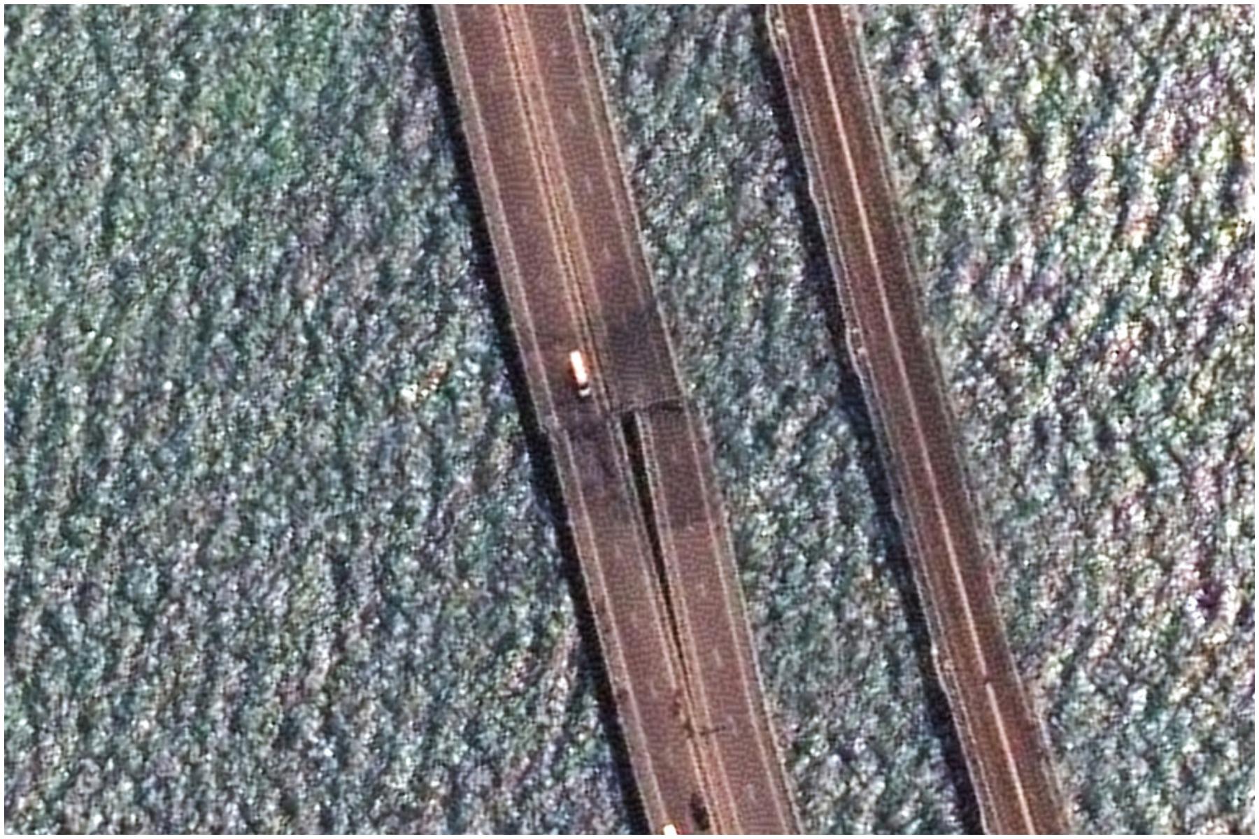 Primele imagini din satelit cu distrugerile suferite de podul lui Putin din Crimeea. Când au anunţat ruşii că îl redeschid