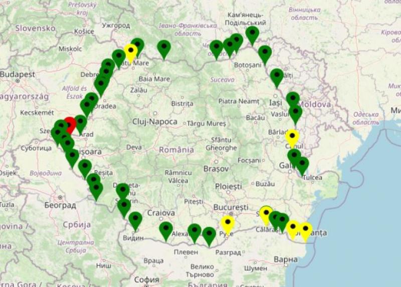 Aglomeraţie de coşmar la ieşirea din ţară. Coloană de sute de maşini la Nădlac II, se aşteaptă minimum 80 minute Aglomeraţie de coşmar la ieşirea din ţară. Coloană de sute de maşini la Nădlac II, se aşteaptă minimum 80 minute