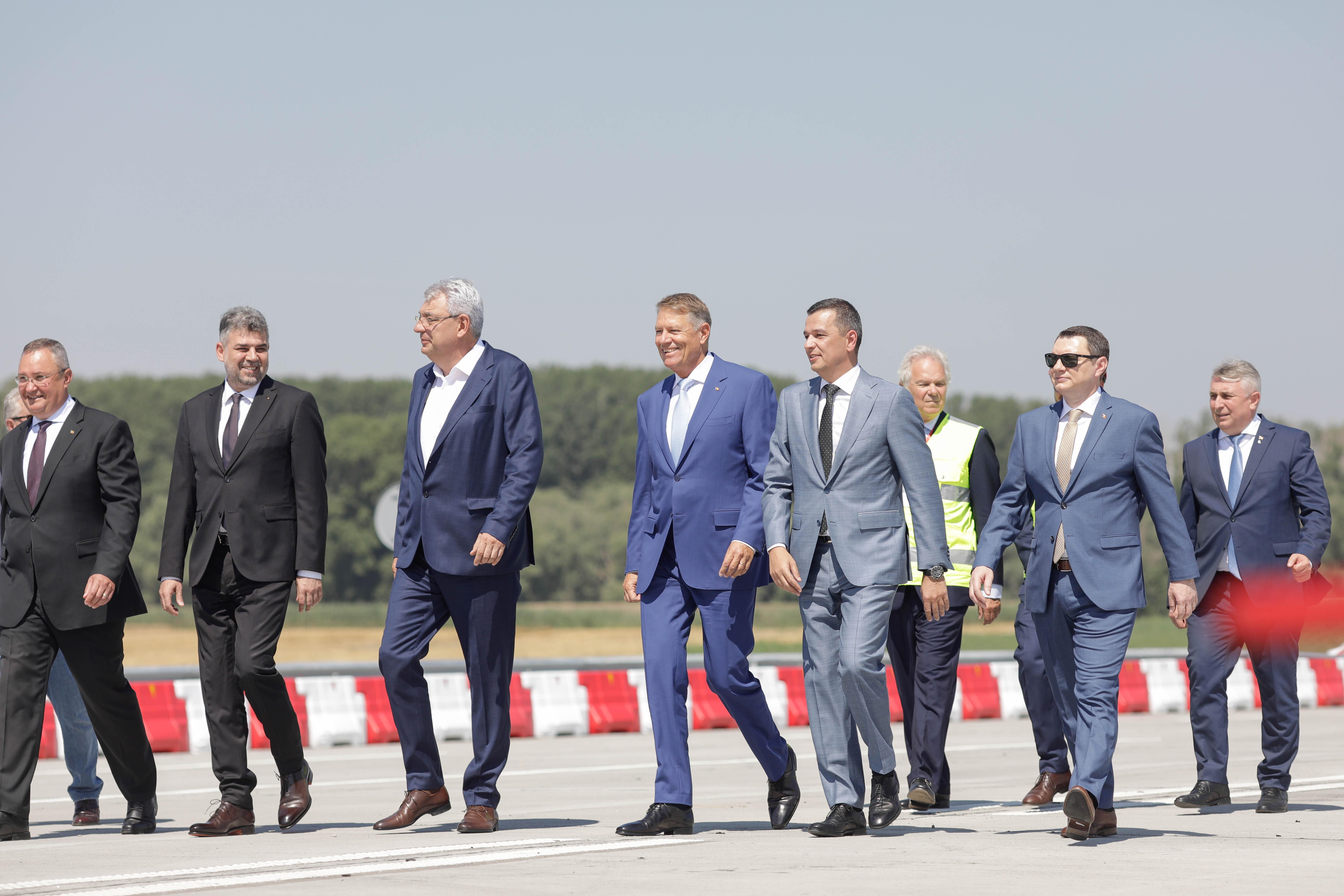 Golden Gate-ul României, podul de la Brăila, inaugurat în prezența lui Iohannis. Șoferii vor putea circula începând cu ora 13:00