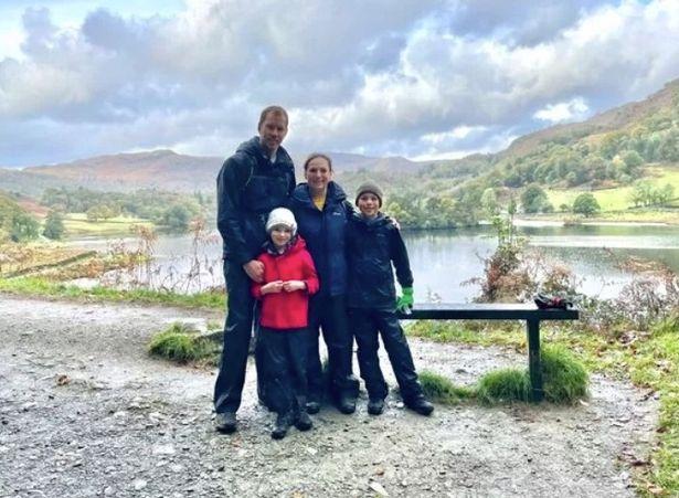 Răpusă de "ucigaşul tăcut", o copilă de 8 ani din UK şi-a dat ultima suflare în braţele părinţilor. Emily era "raza de soare a familiei"