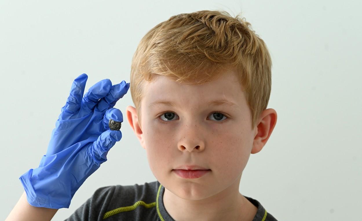 Comoara de pe vremea lui Marcus Aurelius găsită de un băiețel din Germania, în timp ce se juca. Are 1800 de ani