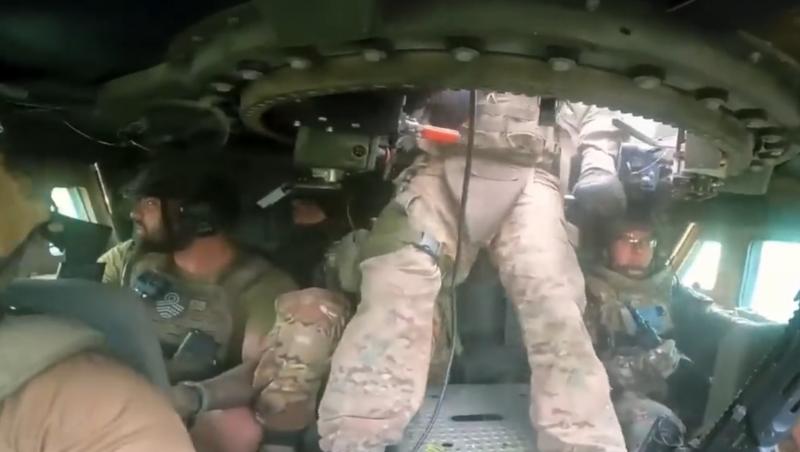 Filmare nebună din interiorul unui Humvee în timp ce calcă pe o mină antitanc. Ce s-a întâmplat cu cei 5 ucraineni din interior: "Mulţumim americanilor"