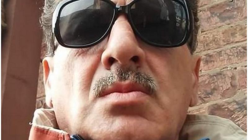 Moarte suspectă în Focşani: Un ziarist de 59 de ani, găsit fără viaţă la subsolul unui bloc