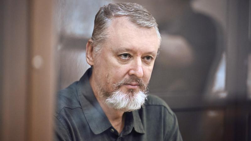 Igor Ghirkin anunţă, din puşcărie, că vrea să candideze împotriva lui Putin. Îl consideră pe actualul preşedinte "prea îngăduitor" şi "dus de nas de Occident"