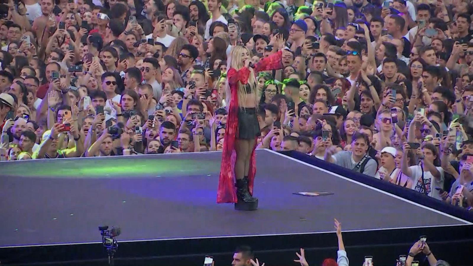 UNTOLD 2023. Ava Max şi Bebe Rexha, premieră pe scena din România. Zeci de mii de oameni din toată lumea în prima noapte de festival