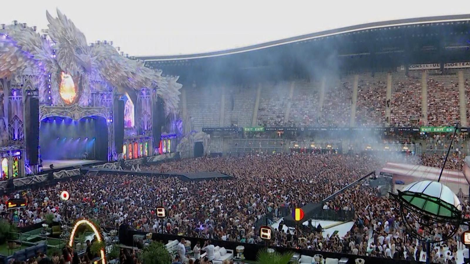 UNTOLD 2023. Ava Max şi Bebe Rexha, premieră pe scena din România. Zeci de mii de oameni din toată lumea în prima noapte de festival