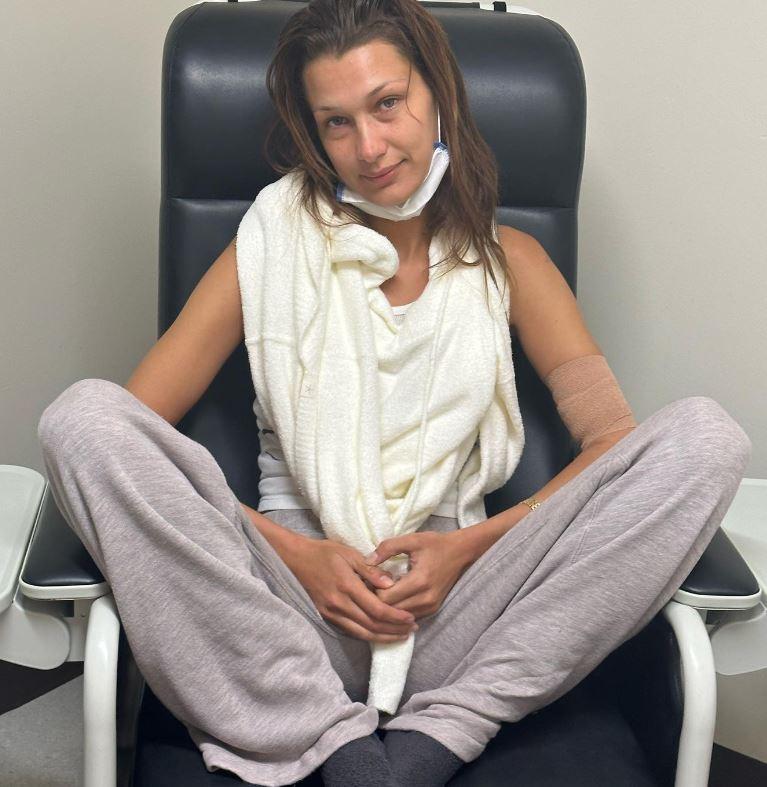 Bella Hadid luptă de 15 ani cu boala Lyme