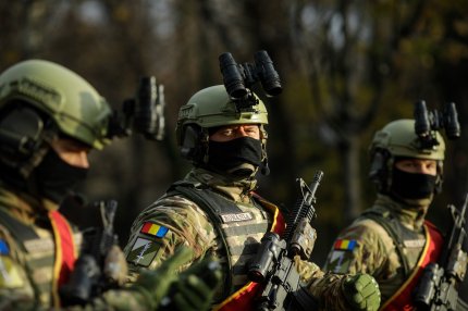 militari români de Ziua Națională