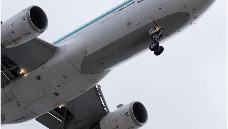 Un cadavru a fost descoperit în trenul de aterizare al unui avion, pe aeroportul din Istanbul, în timpul unui control de rutină