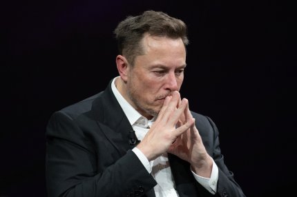 Elon Musk, CEO-ul Tesla, SpaceX și Twitter