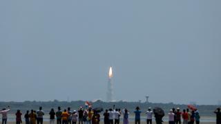 După succesul de pe Lună, indienii ajung lângă Soare. Sonda Aditya-L1 a fost lansată astăzi şi va sta luni de zile în spaţiu