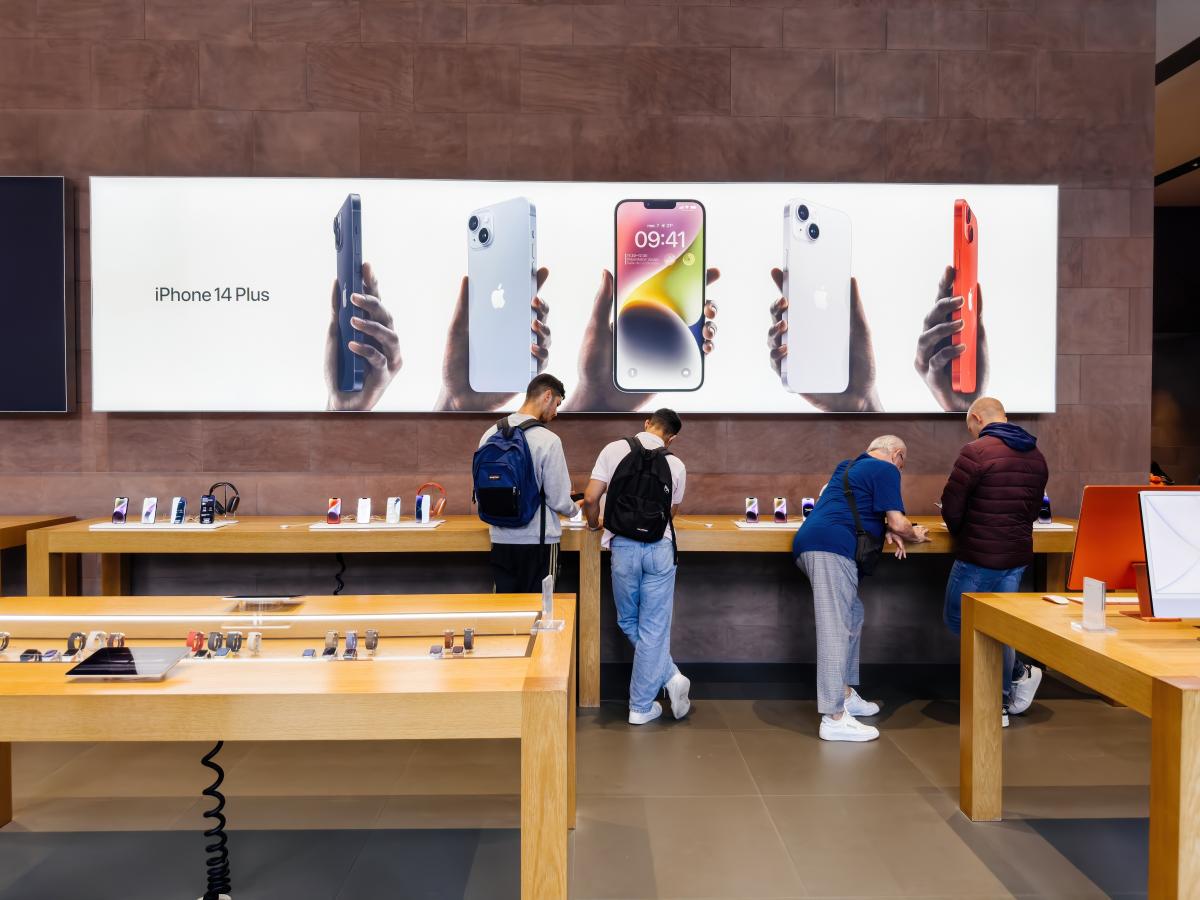 Magazin Apple din Paris, Franța Magazin Apple din Paris, Franța