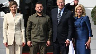 Volodimir Zelenski, primit la Casa Albă. Preşedintele Ucrainei şi soţia sa, Olena, au fost întâmpinaţi de Joe şi Jill Biden