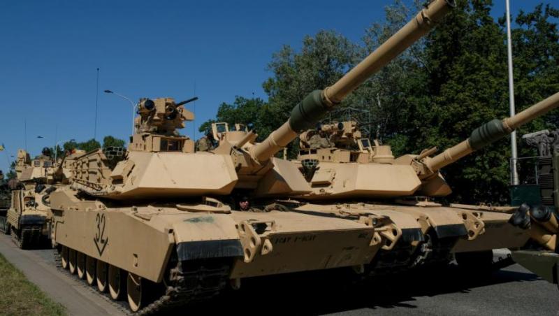 Zelenski a anunţat că primele tancuri Abrams au ajuns în Ucraina: "Se pregătesc să ne întărească brigăzile"