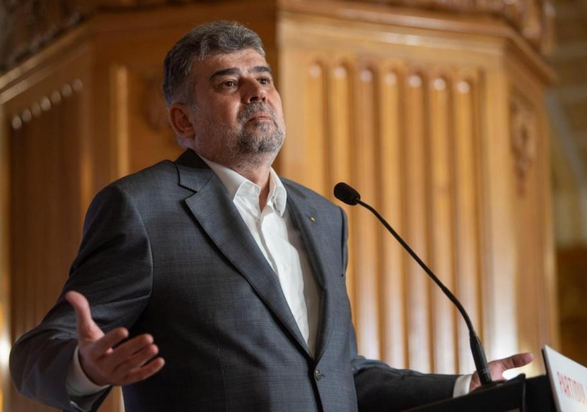 Salariul minim nu va mai creşte de la 1 octombrie. Modificări pe ultima sută de metri la pachetul de măsuri fiscale Salariul minim nu va mai creşte de la 1 octombrie. Modificări pe ultima sută de metri la pachetul de măsuri fiscale