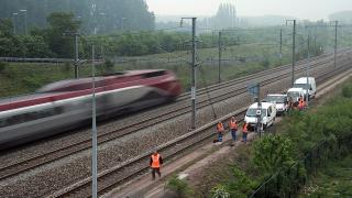 Doi români au furat în Belgia aproape 3  kilometri de cabluri feroviare din cupru, apoi au vândut prada în Olanda