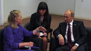 Hillary Clinton îl ironizează pe Putin în privinţa extinderii NATO: "Păcat, Vladimir. Tu ai atras-o asupra ta". Replica Kremlinului