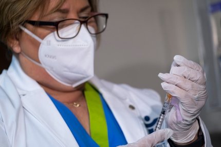 Românii ar trebui să-şi facă vaccinul antigripal în octombrie sau noiembrie