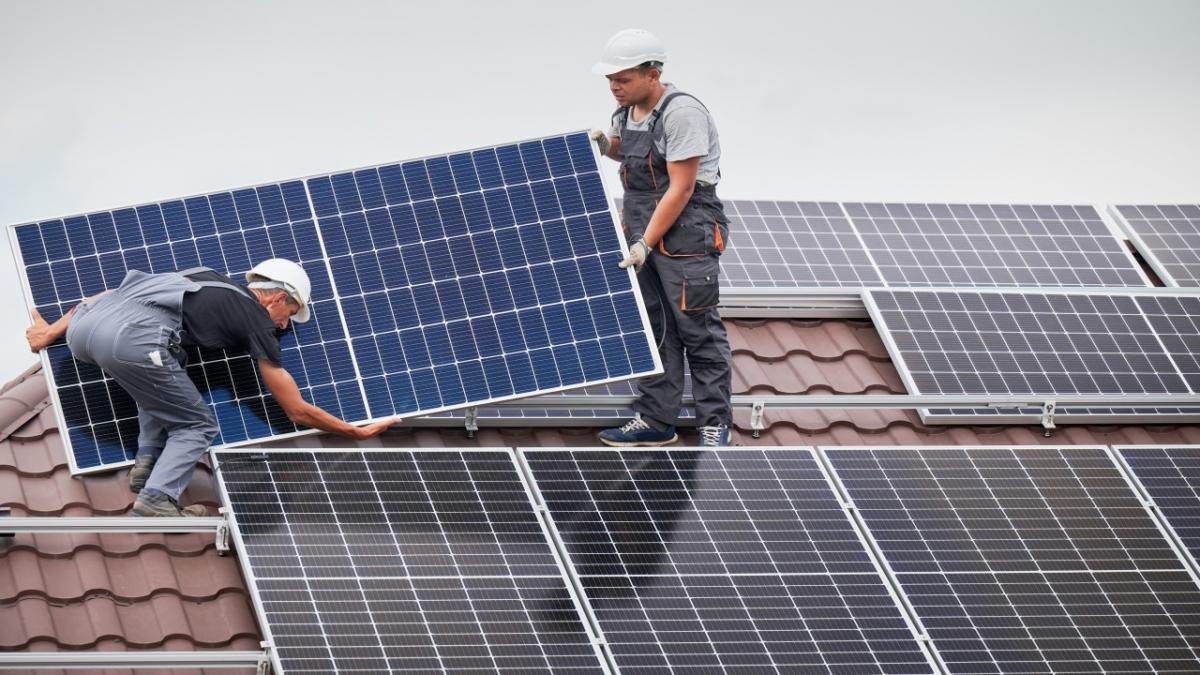 Casa Verde Fotovoltaice 2023. Lista instalatorilor de panouri fotovoltaice autorizaţi Casa Verde Fotovoltaice 2023. Lista instalatorilor de panouri fotovoltaice autorizaţi