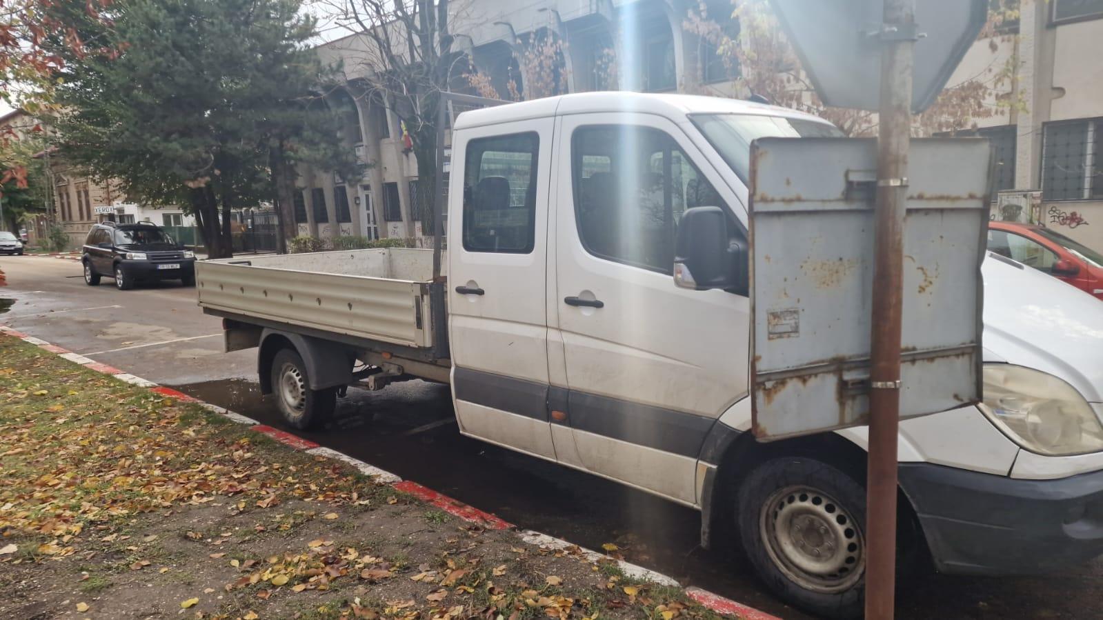 ANAF scoate la vânzare un Mercedes Benz