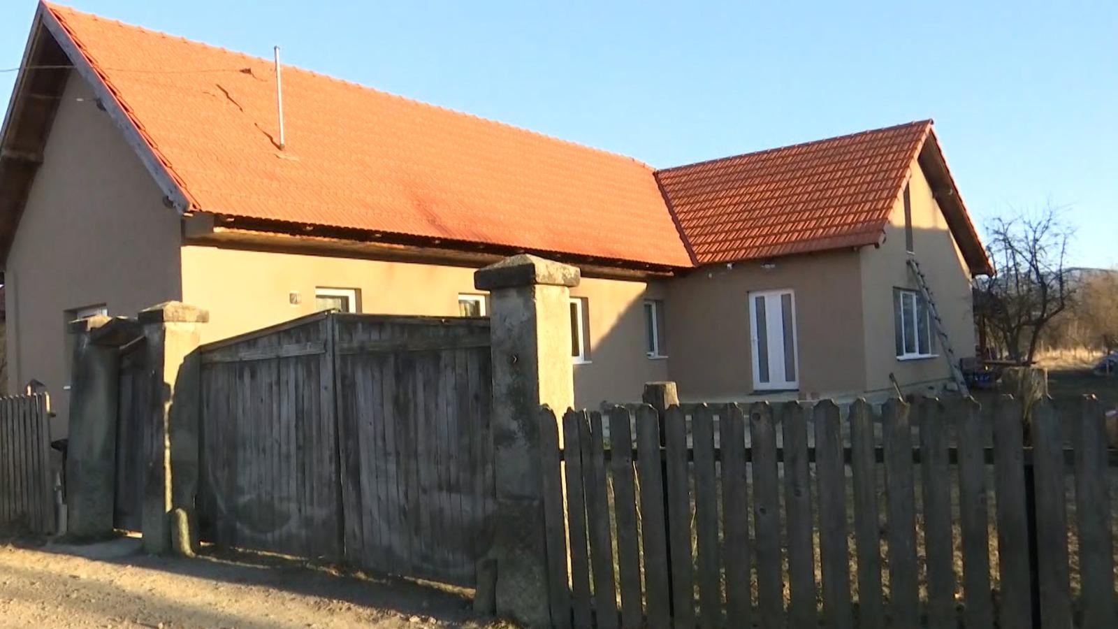 Poliţistul din Covasna care şi-a descărcat nervii şi puşca pe vecin era beat şi sătul de certurile cu soţia. IPJ a încercat să ascundă fapta