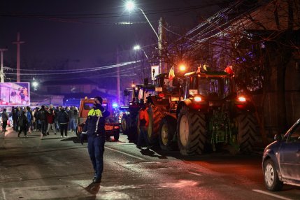 Fermieri protestează în localitatea Chiajna din județul Ilfov, joi, 11 ianuarie 2024