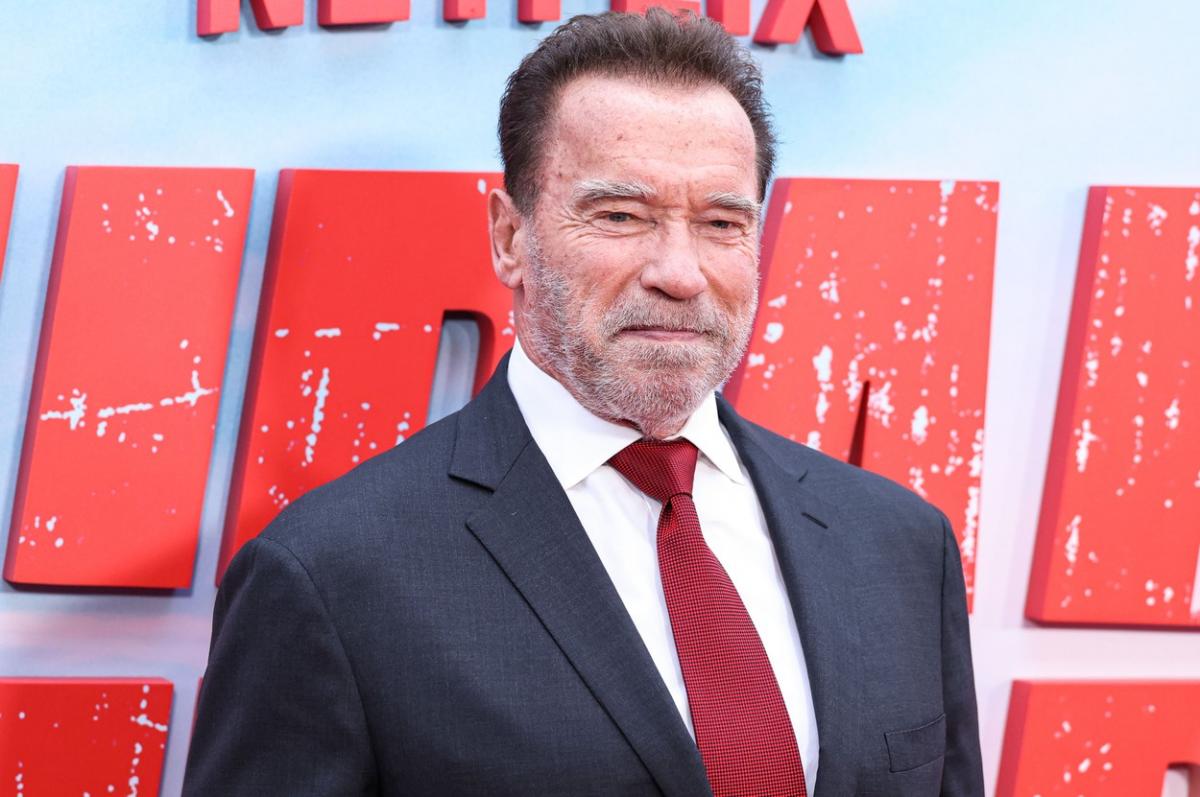 Arnold Schwarzenegger, reţinut pe aeroportul din Munchen. Nu ar fi declarat  un ceas destinat vânzării | Observatornews.ro