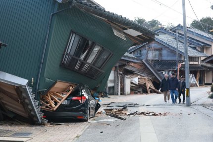 Cutremur în Japonia. Cel puţin 48 de morţi şi peste 150 de replici în mai puţin de 24 de ore