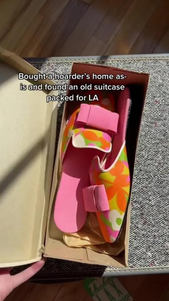 "Mi-a căzut faţa!" A cumpărat o casă veche şi a făcut o descoperire uluitoare. Ce a găsit americanca într-o valiză din 1940, uitată într-un colţ al locuinţei