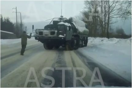 Ruşii au trimis sisteme S-300 în jurul Sankt Petersburgului după lovitura încată de la ucraineni. Un important terminal petrolier a oprit activitatea