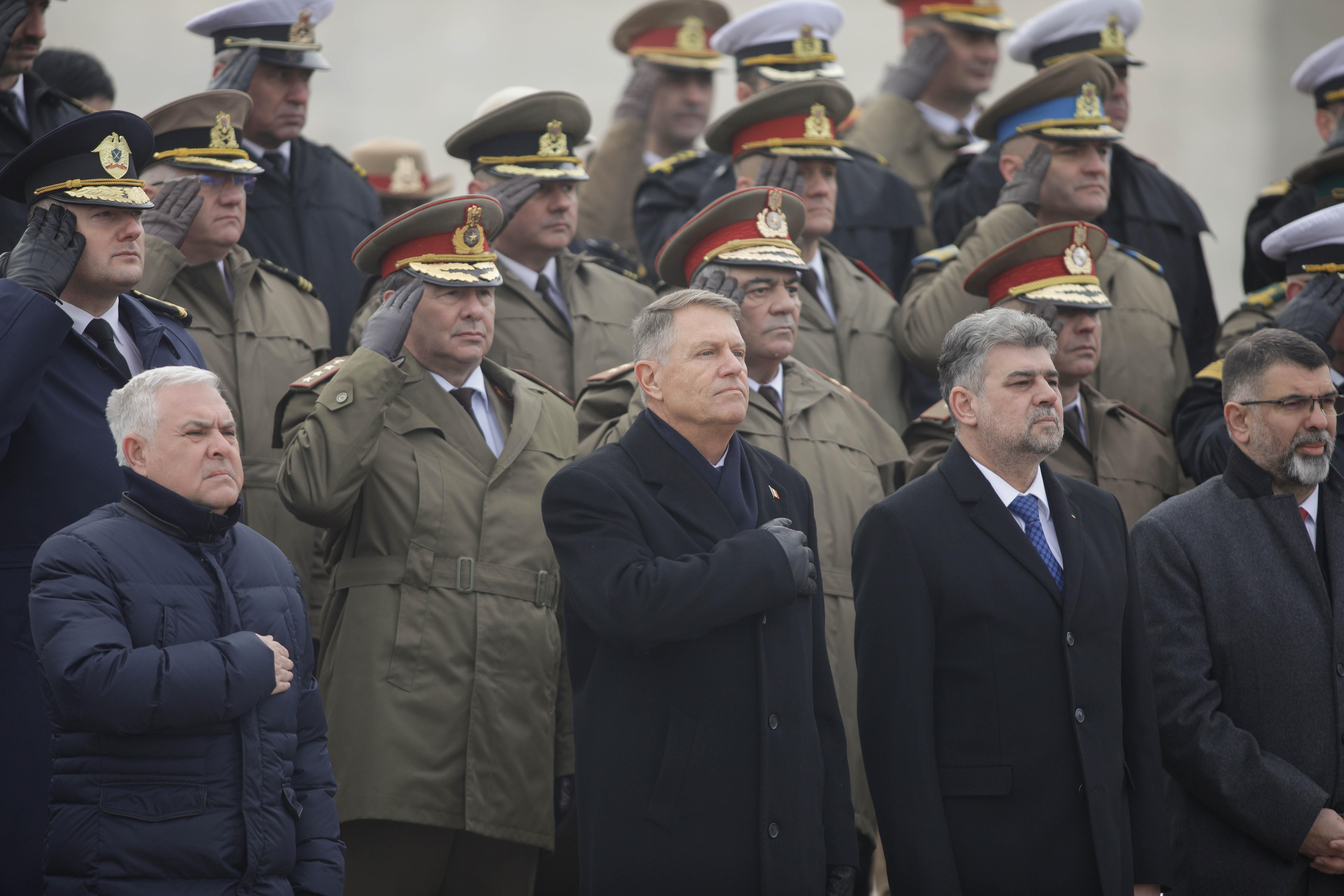 De Ziua Micii Uniri, coaliţia e dezbinată. Ciolacu a rămas în Capitală, Ciucă şi liderii Opoziţiei au sărbătorit la Iaşi