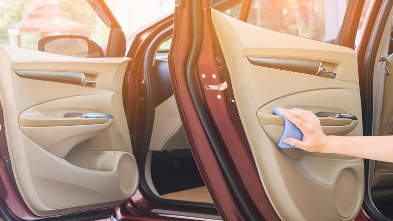 (P) Spălarea auto acasă cu produse de calitate – Spală-ți mașina ca un profesionist (P) Spălarea auto acasă cu produse de calitate – Spală-ți mașina ca un profesionist