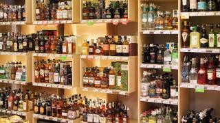 Primul magazin de alcool din Arabia Saudită se deschide la Riad, cu reguli stricte. "Toată lumea știe ce ambasade vând băutură"