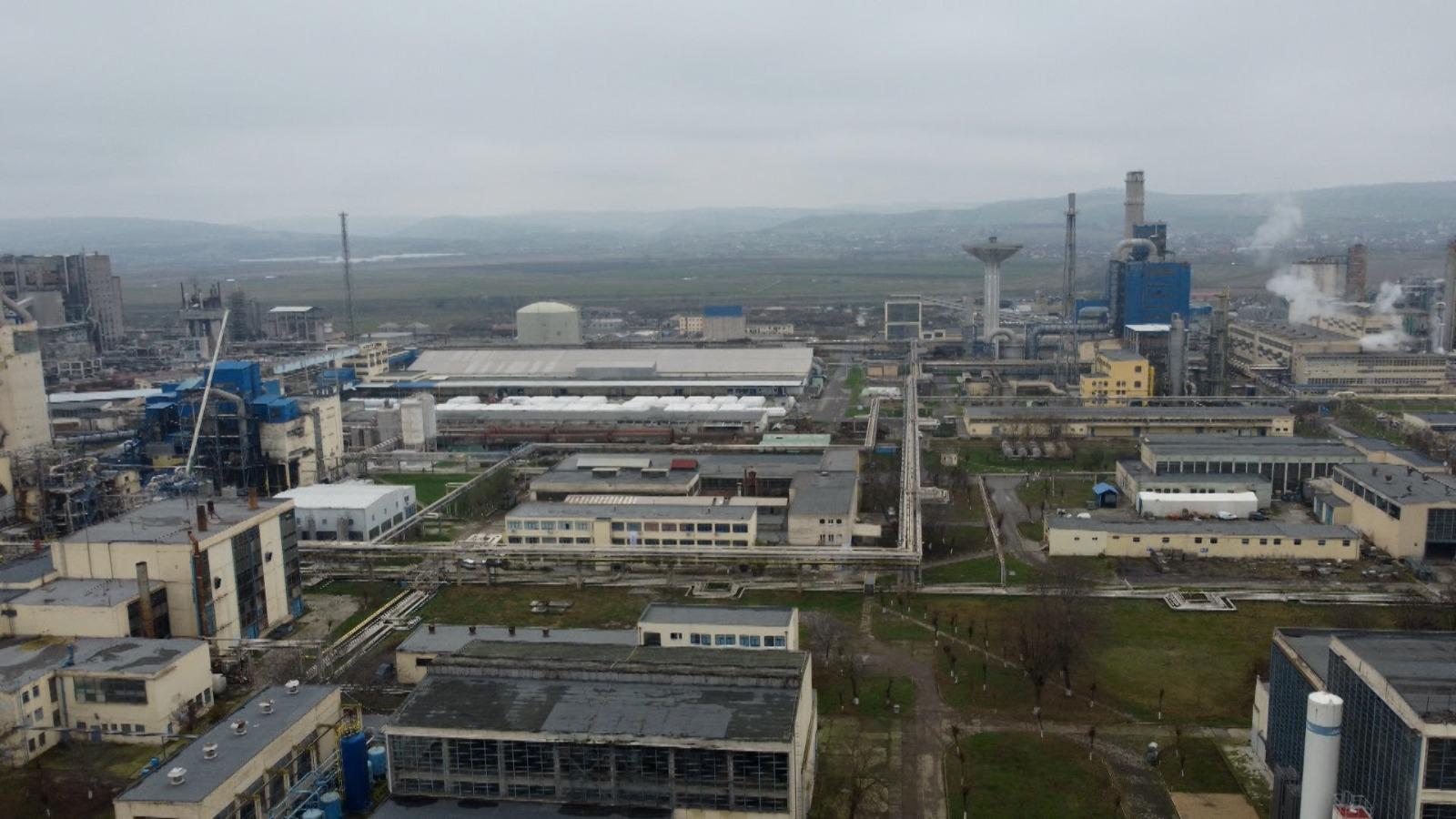 Una dintre cele mai mari fabrici din România îşi reia activitatea la două luni de la oprirea producţiei