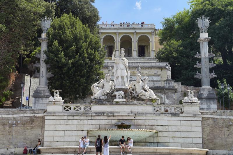 Roma