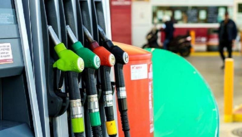 Care sunt preţurile la carburanţi astăzi, 1 octombrie 2024. Preţul la benzină standard a crescut cu 4 bani pe litru