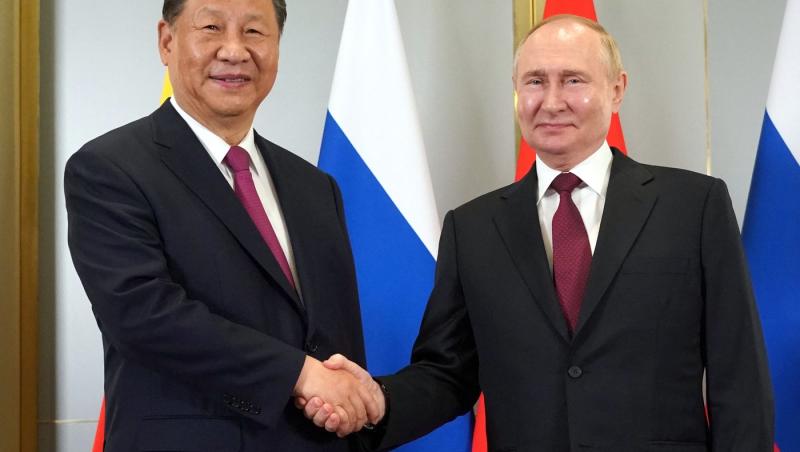 China se apropie tot mai mult de Rusia. Xi Jinping i-a spus lui Vladimir Putin că este pregătit "să dezvolte" relaţii mai puternice