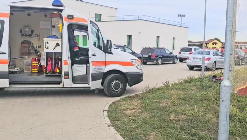 Copil de 12 ani, rănit de un panou de baschet căzut într-un parc din Alba. "Minorii au intrat printr-un gard rupt"