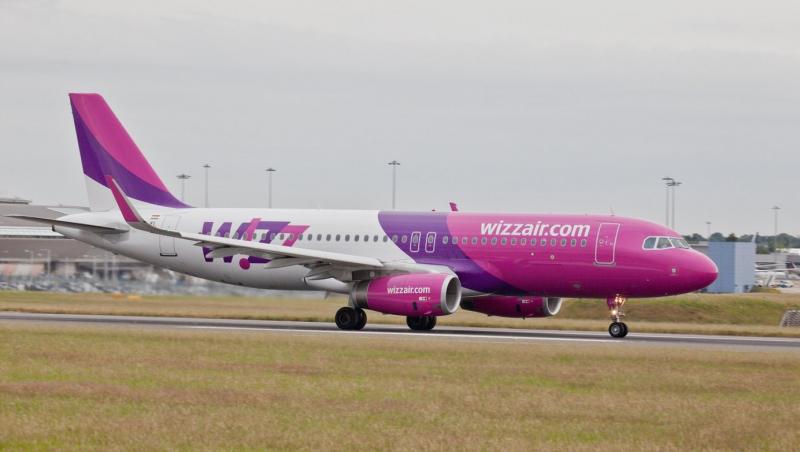 Un avion Wizz Air cu 228 de pasageri a aterizat de urgenţă pe Aeroportul Henri Coandă