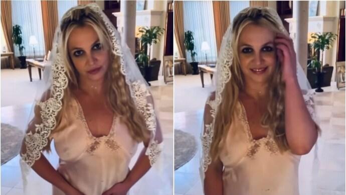 Britney Spears îşi şochează fanii din nou. Artista a anunţat că s-a căsătorit cu ea însăşi.  "Cel mai tare lucru pe care l-am făcut"