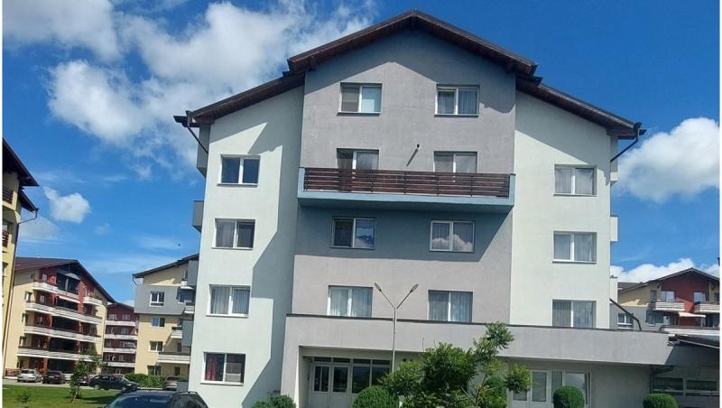 Cu cât vinde ANAF un apartament din Brașov de 93 MP, cu 3 camere și mansardă