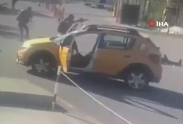 Atac terorist lângă Ankara, la o uzină militară aerospaţială. Mai mulţi morţi şi răniţi, după o explozie provocată de o maşină capcană