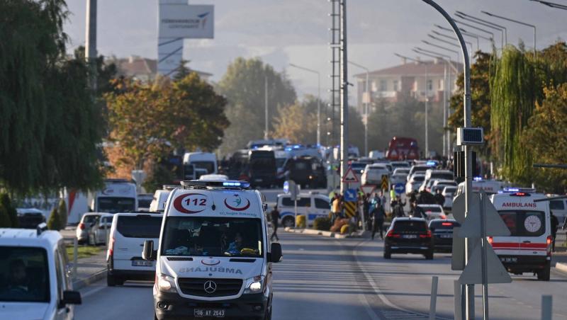 Grad de alertă portocaliu pe toate aeroporturile din Turcia, în urma atacului terorist de lângă Ankara