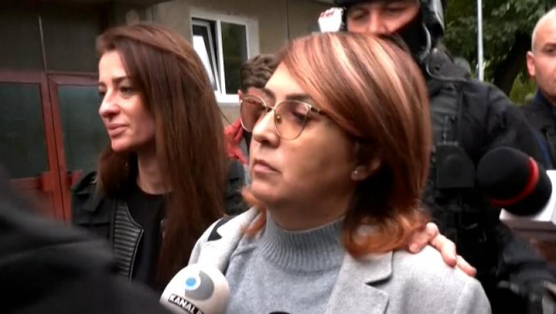 Laura Crişan, fiica milionarului din Arad ucis de o bombă artizanală, eliberată. Ea şi cei doi presupuşi complici vor fi cercetaţi în libertate