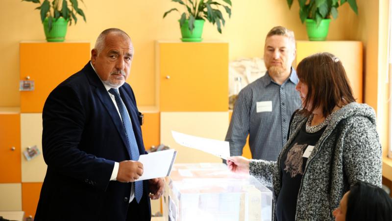 Alegeri în Bulgaria. Conservatorii populişti conduşi de Boiko Borisov au învins, însă le va fi greu să formeze o coaliţie de guvernare