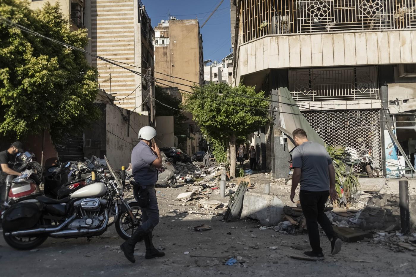 Imagini cu distrugerile provocate de raidurile israeliene în centrul Beirutului