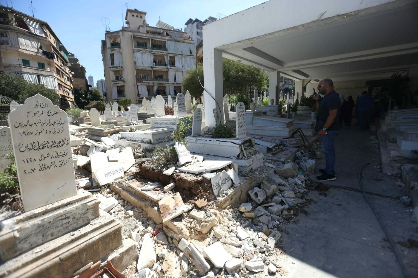 Imagini cu distrugerile provocate de raidurile israeliene în centrul Beirutului