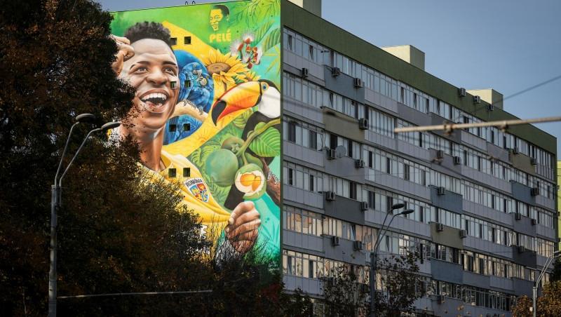 O pictură murală cu Vinicius Jr în tricoul naţionalei României a fost inaugurată la Bucureşti: "Suntem fanii lui"