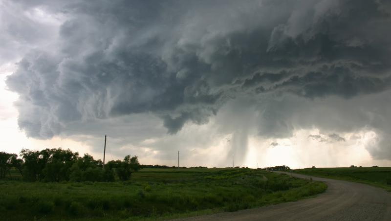 Rupere de nori în Dobrogea. ANM a emis Cod Portocaliu de vijelii și ploi