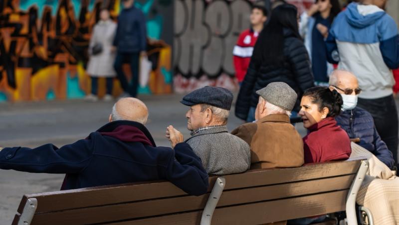 2.6 milioane de pensionari îşi vor primi banii mai devreme